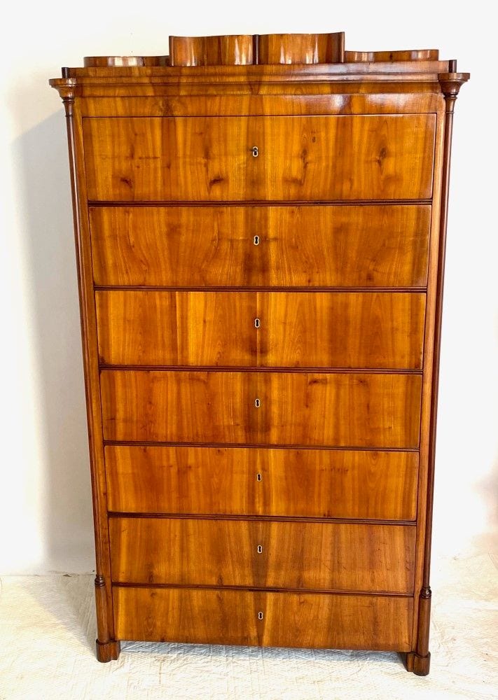 Biedermeier-Pfeilerkommode, Wochenkommode, Kirschbaum, Thüringen, um 1840, Ansicht 2