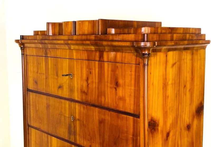 Biedermeier-Pfeilerkommode, Wochenkommode, Kirschbaum, Thüringen, um 1840, Ansicht 3
