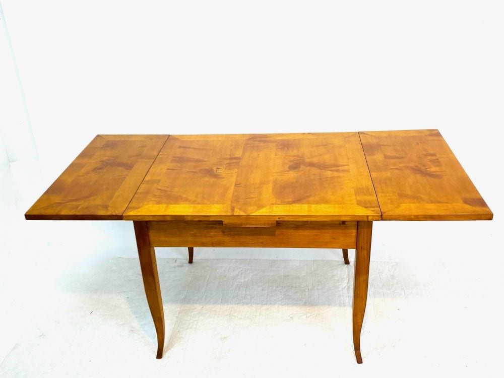 Biedermeier-Ausziehtisch, Birke und Ahorn, Berlin/Brandenburg um 1820, Ansicht 4
