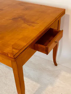 Biedermeier-Ausziehtisch, Birke und Ahorn, Berlin/Brandenburg um 1820, Ansicht 5