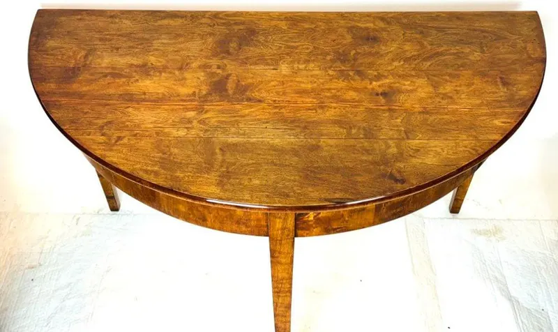 Großer Biedermeier-Demi-Lune-Konsoltisch, Birke, Berlin um 1820, Ansicht 4