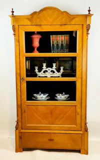 Louis-Philippe-Vitrine, Bücherschrank, Kirschbaum, um 1860