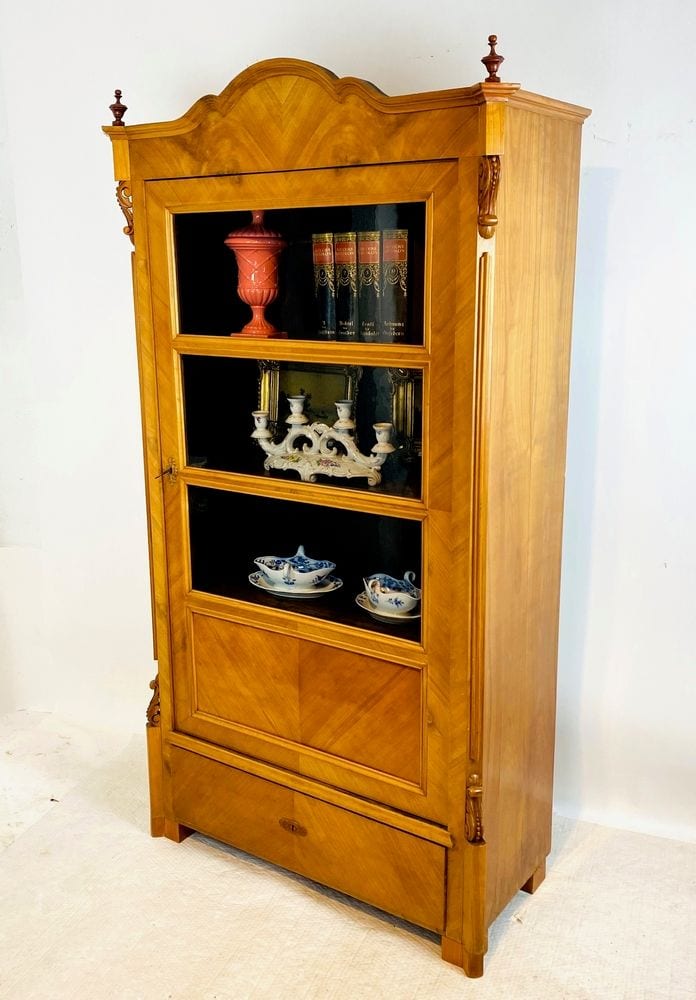 Louis-Philippe-Vitrine, Bücherschrank, Kirschbaum, um 1860, Ansicht 2