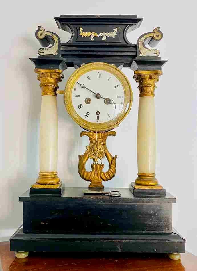 Wiener Hausherrenuhr, 1830er Jahre