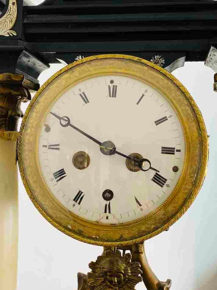 Wiener Hausherrenuhr, 1830er Jahre, Ansicht 4