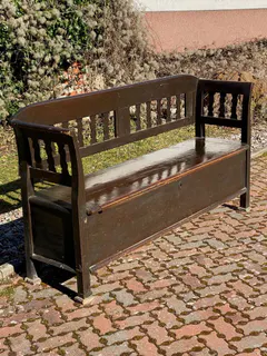 Biedermeier-Truhenbank, Kiefer, mit originaler Farbfassung, 19. Jh., Ansicht 1