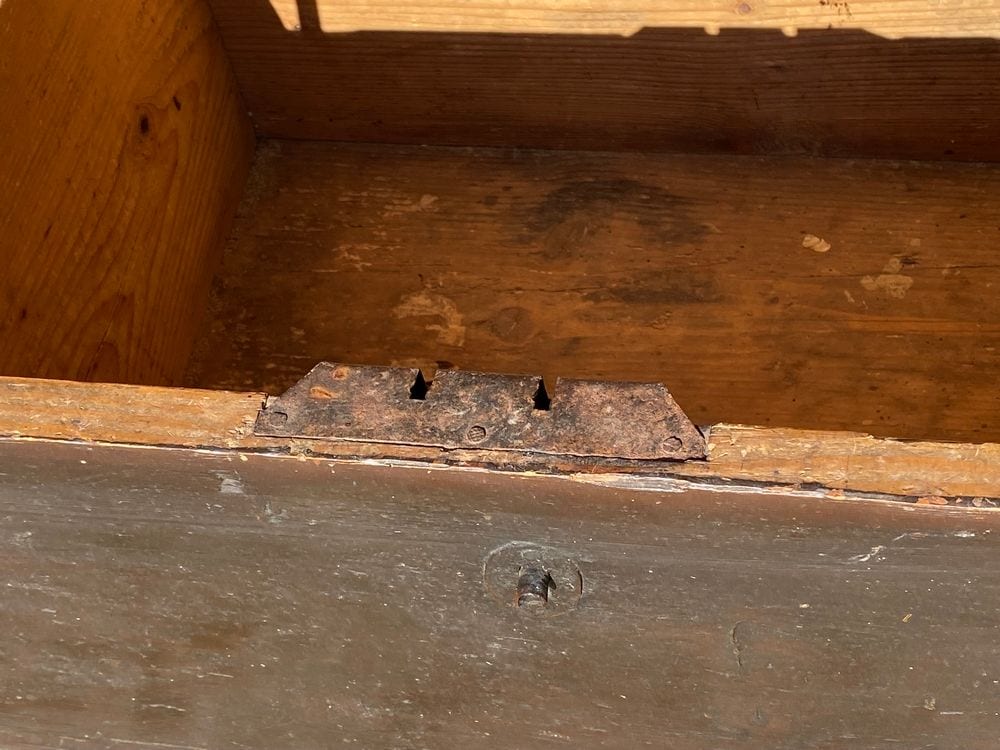 Biedermeier-Truhenbank, Kiefer, mit originaler Farbfassung, 19. Jh., Ansicht 6
