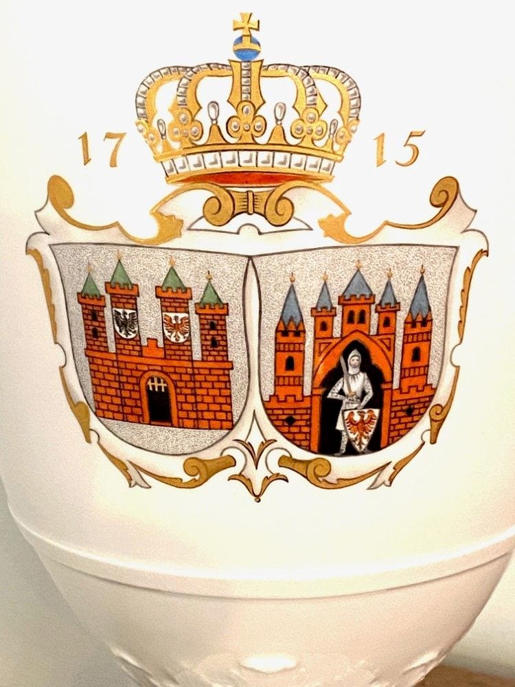 KPM Berlin, große Deckelvase „Weimarer Form“, Jubiläumsausführung für die Stadt Brandenburg, 1930, Ansicht 4
