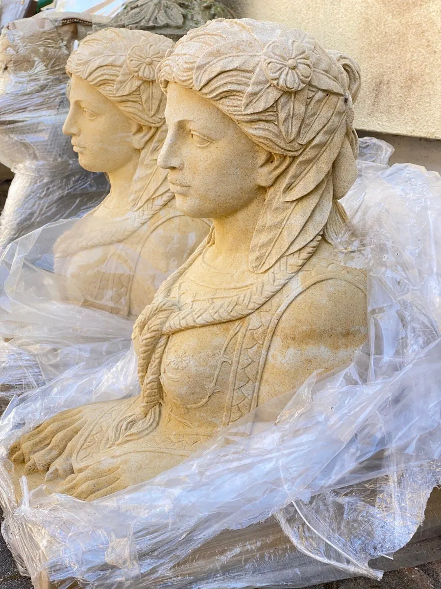 Paar dekorative Sandstein Sphinxen, Gartenfiguren, Klassik, Ansicht 4