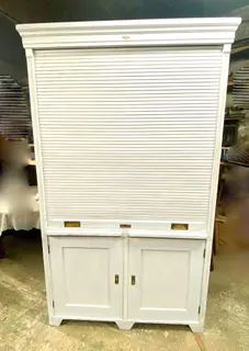 Großer antiker Rollladenschrank, Büroschrank, Nadelholz, weiß gefasst