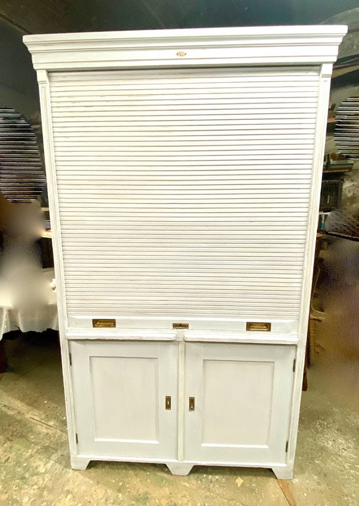Großer antiker Rollladenschrank, Büroschrank, Nadelholz, weiß gefasst