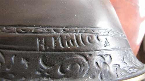 Büste einer Heiligen in mittelalterlicher Form, Bronze, teilvergoldet, Ansicht 2