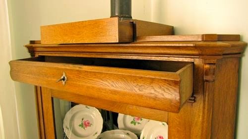 Biedermeier-Eckvitrine, Eiche, um 1850, Ansicht 6