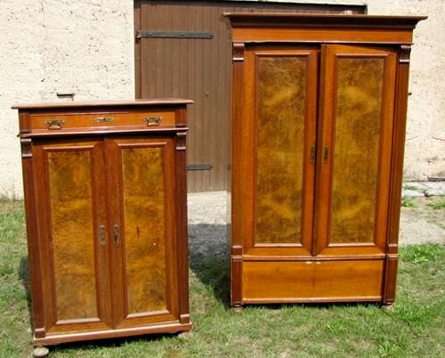 Gründerzeit-Vertiko, Nussbaum, um 1880, Ansicht 2