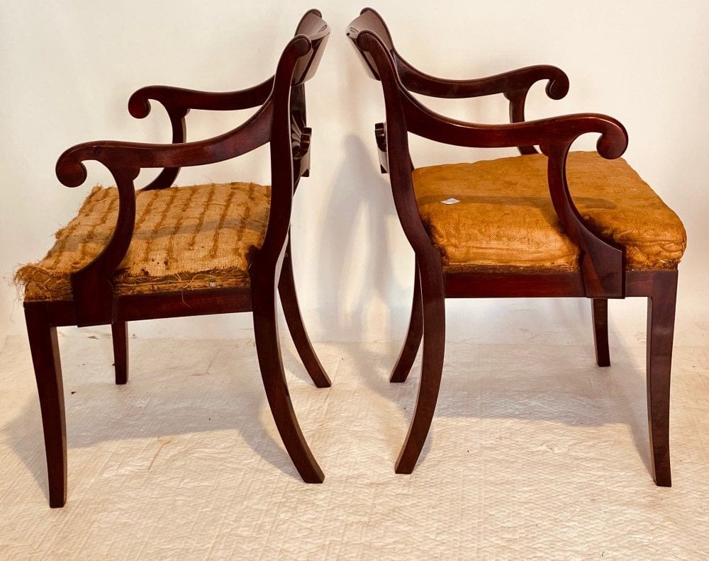 Paar Biedermeier-Armlehnstühle, Mahagoni, norddeutsch um 1820, Ansicht 4