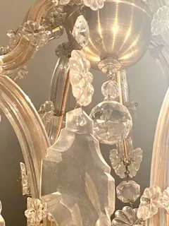 Großer Kronleuchter im Maria-Theresia-Stil, 8-flammig, mit Prismen, Ansicht 4