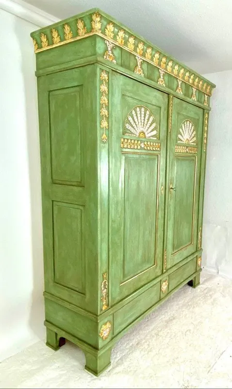Bremer Sonnenschrank, um 1790, originale Fassung freigelegt, Ansicht 7