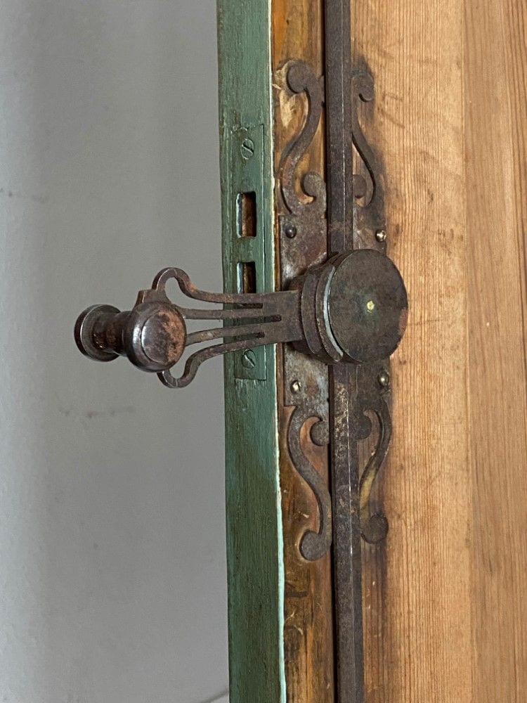 Bremer Sonnenschrank, um 1790, originale Fassung freigelegt, Ansicht 9