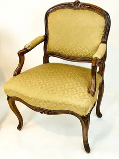 Zwei Barocksessel, Armlehnsessel, Nussbaum, 18. Jh., Ansicht 3