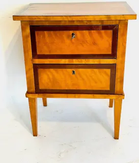 Kleine Biedermeier-Kommode, zweischübig, Birke, Brandenburg, um 1820, Ansicht 4