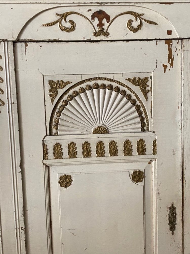 Bremer Sonnenschrank, Nadelholz, alte Farbfassung, um 1790, Ansicht 3