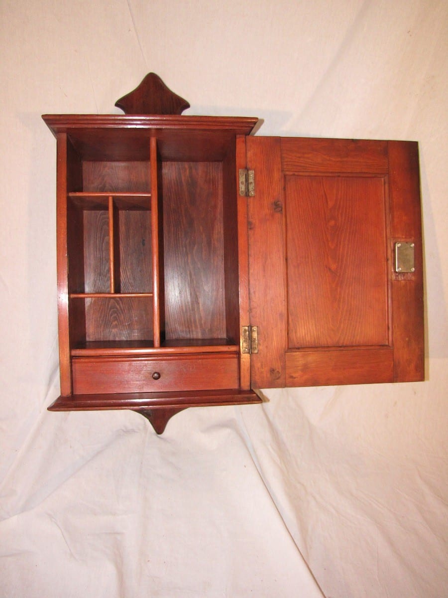 Biedermeier Wandschrank, Medizinschränkchen, Kiefer, 1840, Ansicht 2