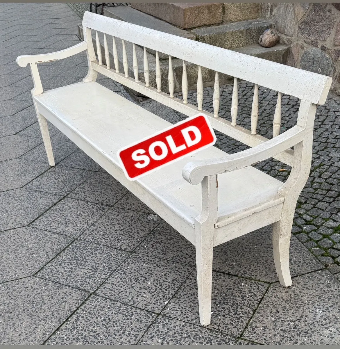 Biedermeier-Küchenbank, Nadelholz mit weißer Fassung, um 1830, Ansicht 2
