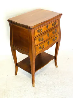 Pfeilerkommode im Barockstil, Kirschbaum massiv, Frankreich, Anfang 20. Jh., Ansicht 3