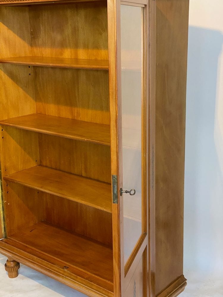 Bücherschrank im Biedermeier-Stil, Kirschbaum, Anfang 20. Jh., Ansicht 7