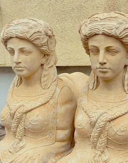 Paar Sphinxen, Gartenfiguren aus Sandsteinguss, Ansicht 6