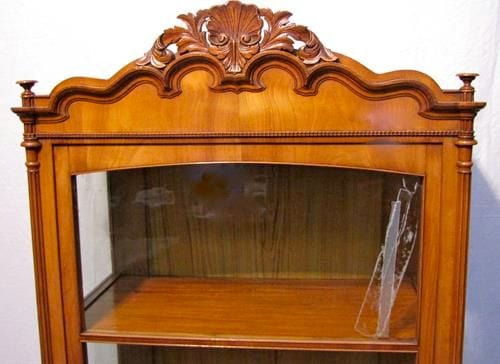 Dreiseitig verglaste Biedermeier-Vitrine, Kirsche, Schlesien um 1840, Ansicht 5