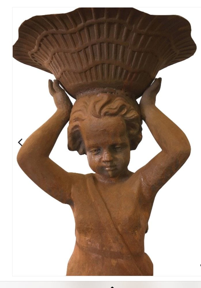 Etagen-Springbrunnen aus Gusseisen mit Engelsfigur, Ansicht 4