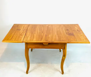 Biedermeier-Ausziehtisch mit vier Stühlen, Kirschholz, Thüringen um 1830, Ansicht 4
