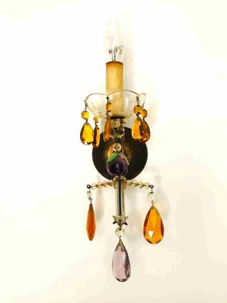 Kleiner Wandlüster, einflammig, mit farbigem Prismenbehang