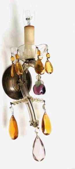 Kleiner Wandlüster, einflammig, mit farbigem Prismenbehang, Ansicht 4