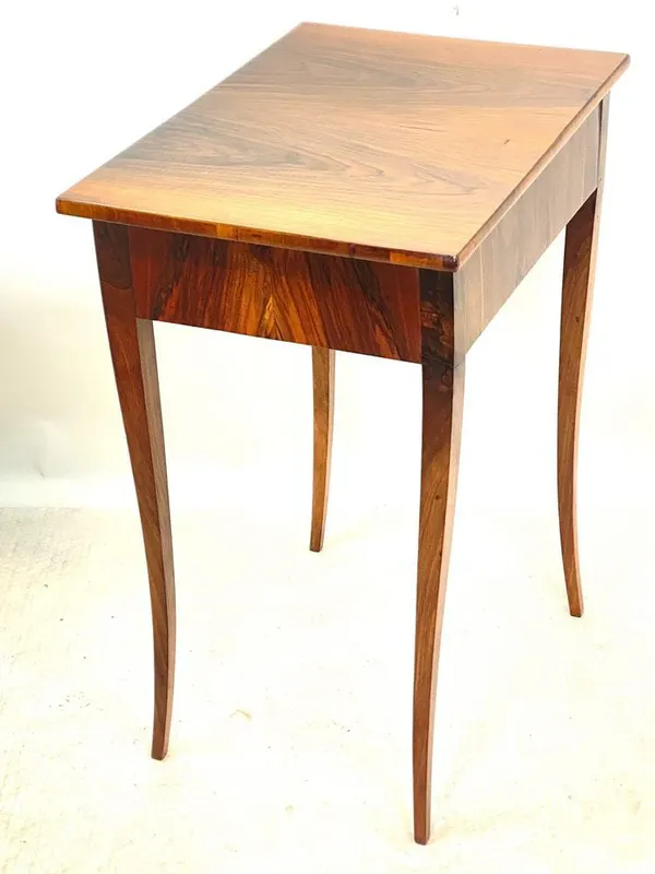 Biedermeier-Nähtisch, Nussbaum, Weimar, um 1820
