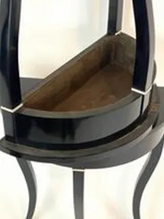 Paar Biedermeier-Demi-Lune-Tischchen, ebonisiert, schellackpoliert, Ansicht 6