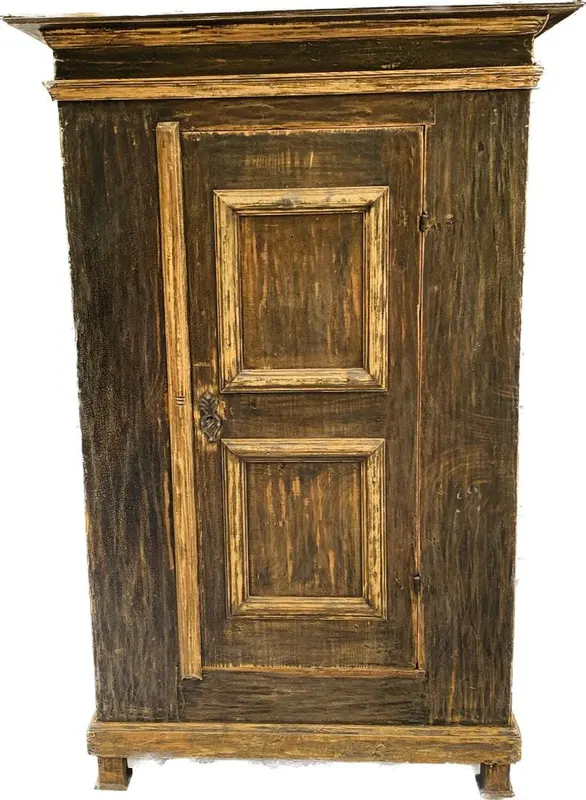 Eintüriger Bauernschrank, Barock, mit farbiger Fassung, 18. Jahrhundert