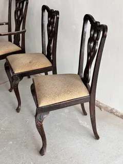Satz von fünf Chippendale-Stil-Stühlen mit durchbrochener Rückenlehne, Ansicht 3