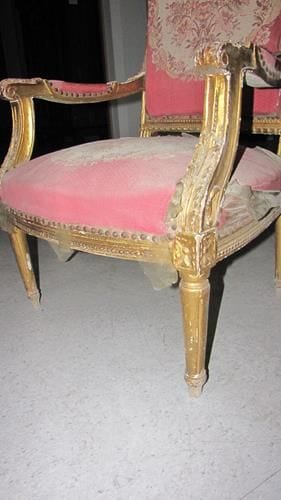 Sessel im klassizistischen Stil, alte Vergoldung auf Kreidegrund, Ende 19. Jh. (1 von 3), Ansicht 6