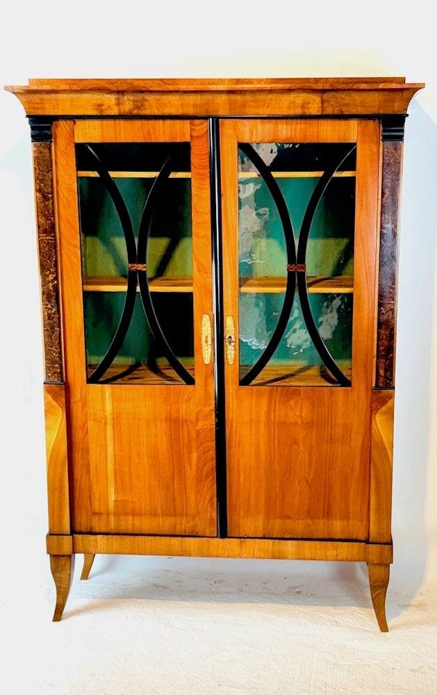 Biedermeier-Bücherschrank, Vitrine, Kirschbaum, München um 1820