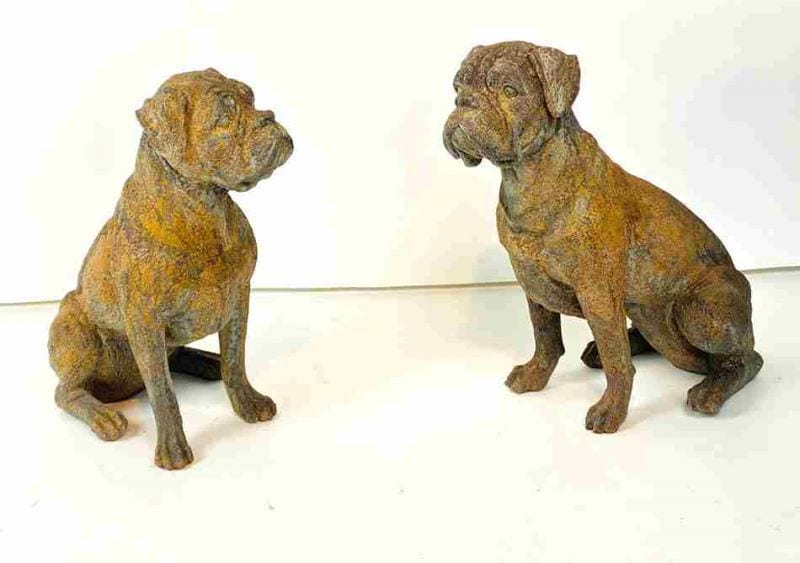 Paar Hundefiguren aus Gusseisen, Boxer oder Bulldogge, Ansicht 2