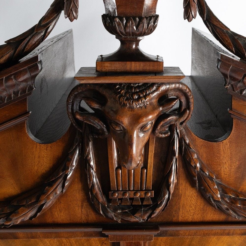 Klassizistische Aufsatzkommode, Mahagoni, Schleswig-Holstein um 1785, Ansicht 3
