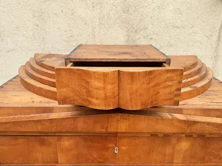 Biedermeier-Kleiderschrank, Blender, Birke, Berlin um 1830, Ansicht 2