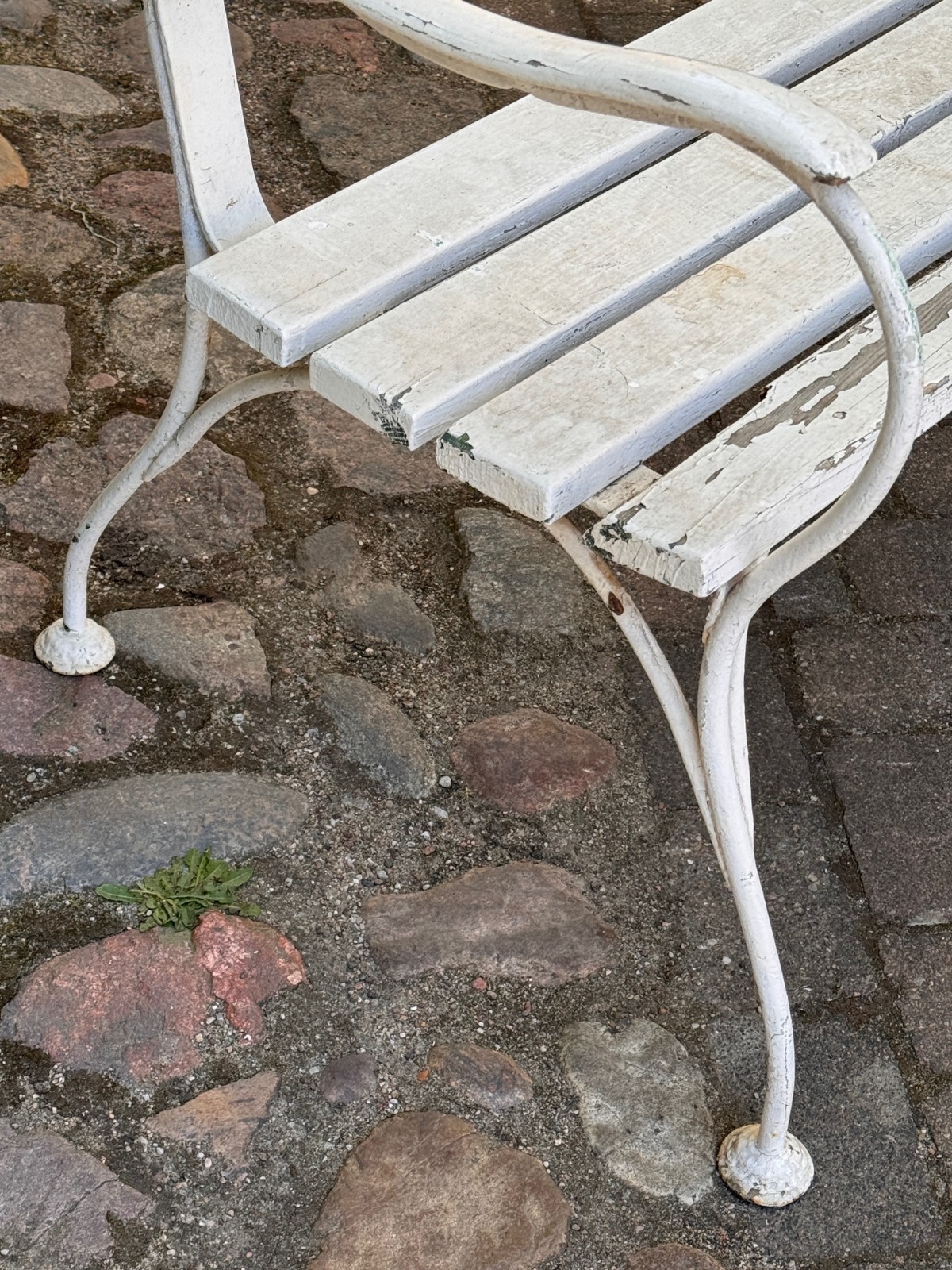 Antike Gartenbank im viktorianischen Stil, Frankreich, Anf. 20. Jhd. — Ansicht 2