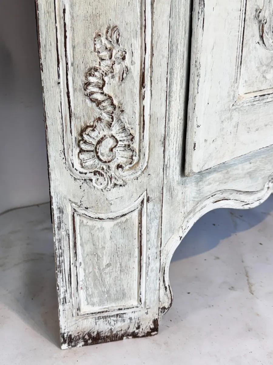 Barocker Eckschrank, Halbschrank, mit farbiger Fassung, Süddeutsch, Ende 18. Jhd, Ansicht 4