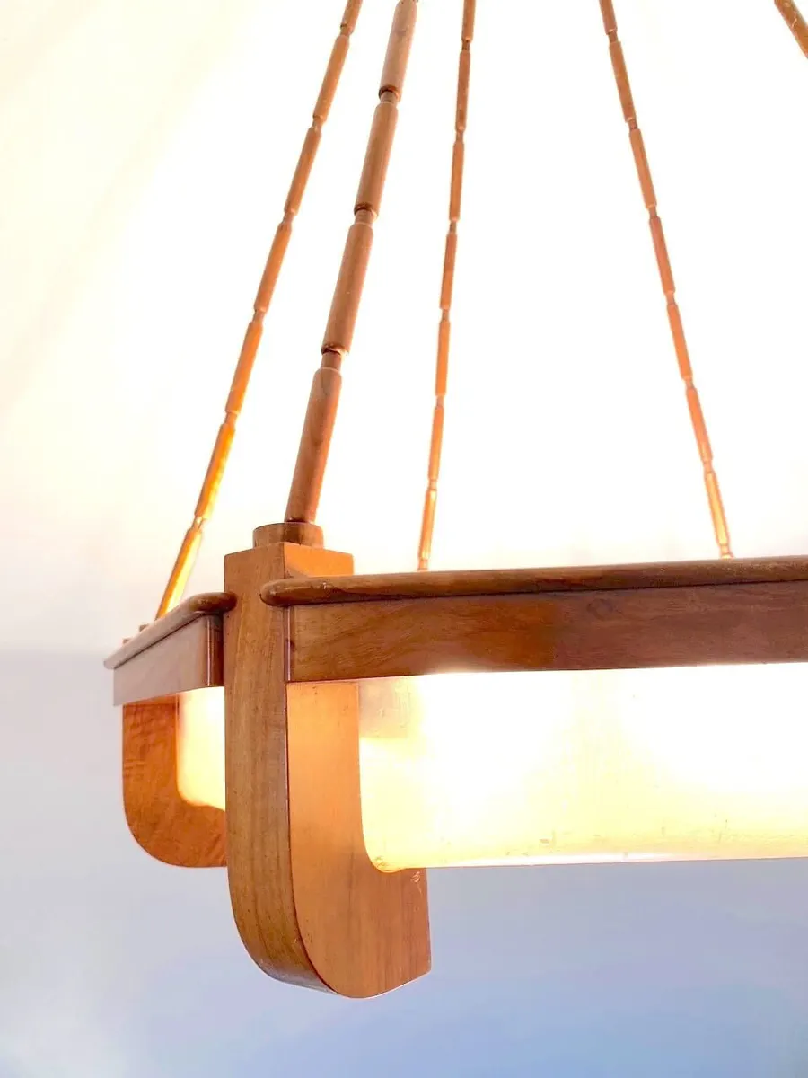 Große Art Deco Deckenlampe, Nussbaum, Frankreich um 1920, sechseckig, Ansicht 3