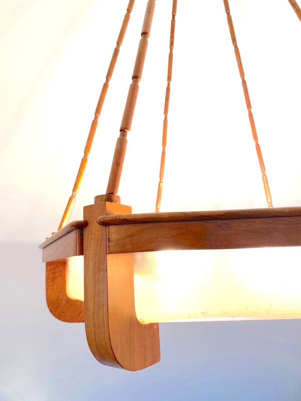 Große Art Deco Deckenlampe, Nussbaum, Frankreich um 1920, sechseckig — Ansicht 3