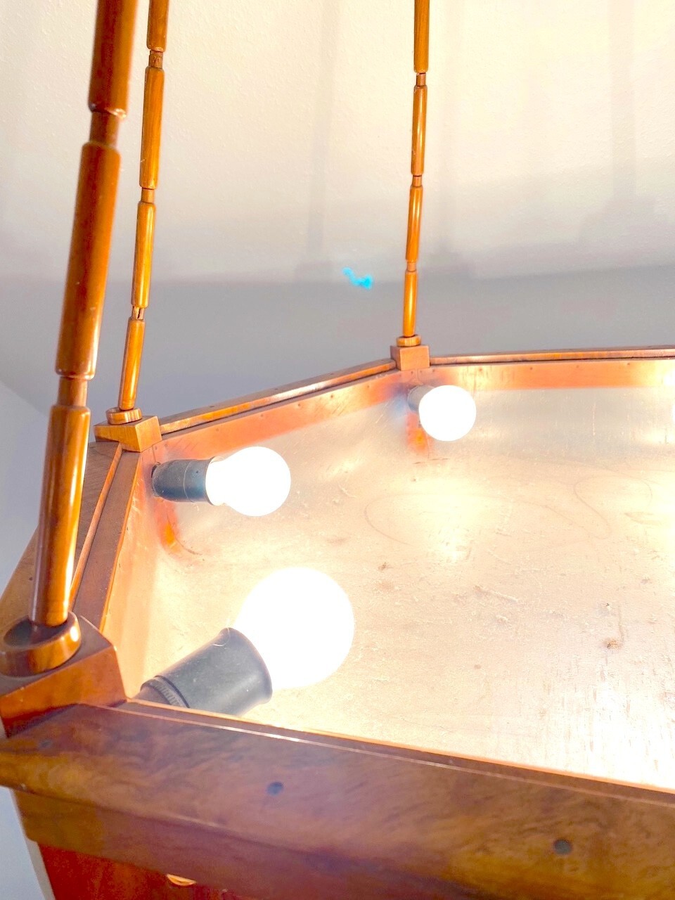 Große Art Deco Deckenlampe, Nussbaum, Frankreich um 1920, sechseckig — Ansicht 4