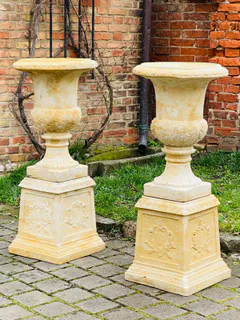 Große Gartenvase mit Sockel, Amphoren, Pflanzgefäße, Sandstein, Klassik, Ansicht 1